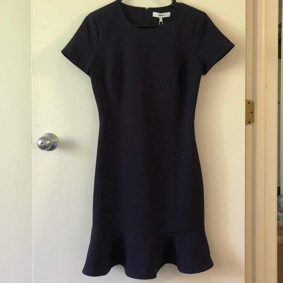 COPY - NWT Likely Beckett Dress in Navy - Picture 4 of 8